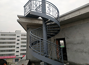 西安地区钢结构旋转楼梯的日常维护