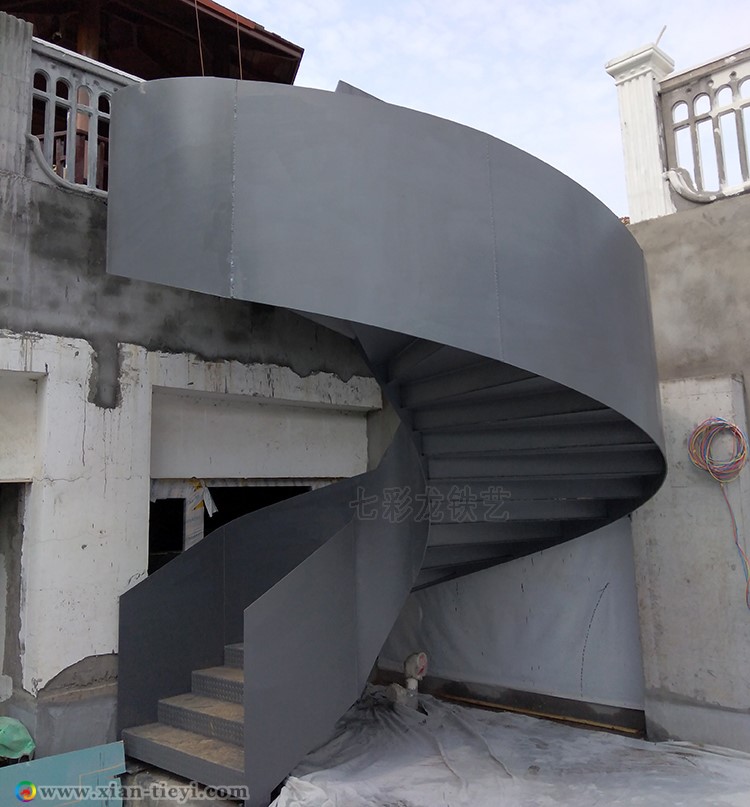 高护栏钢结构板式楼梯