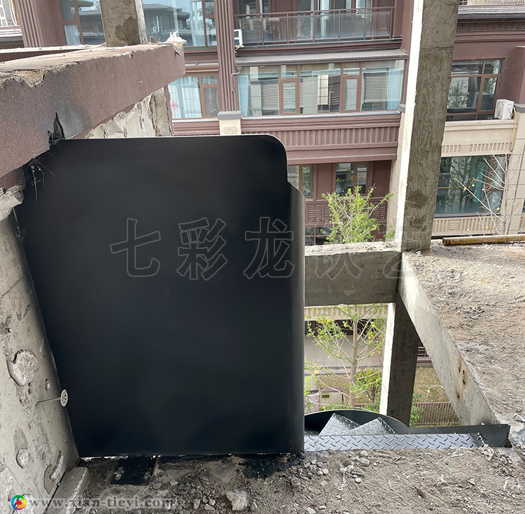 铜川市锦唐府钢结构旋转楼梯_6