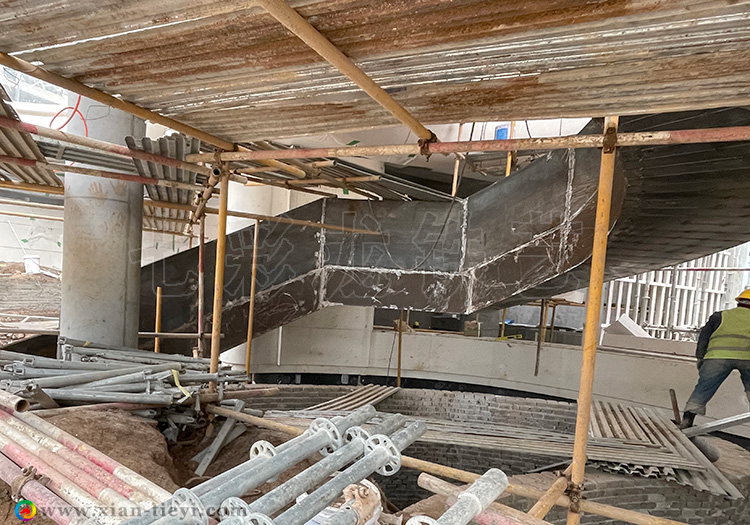 金茂幸福晓棠钢构旋转楼梯_1